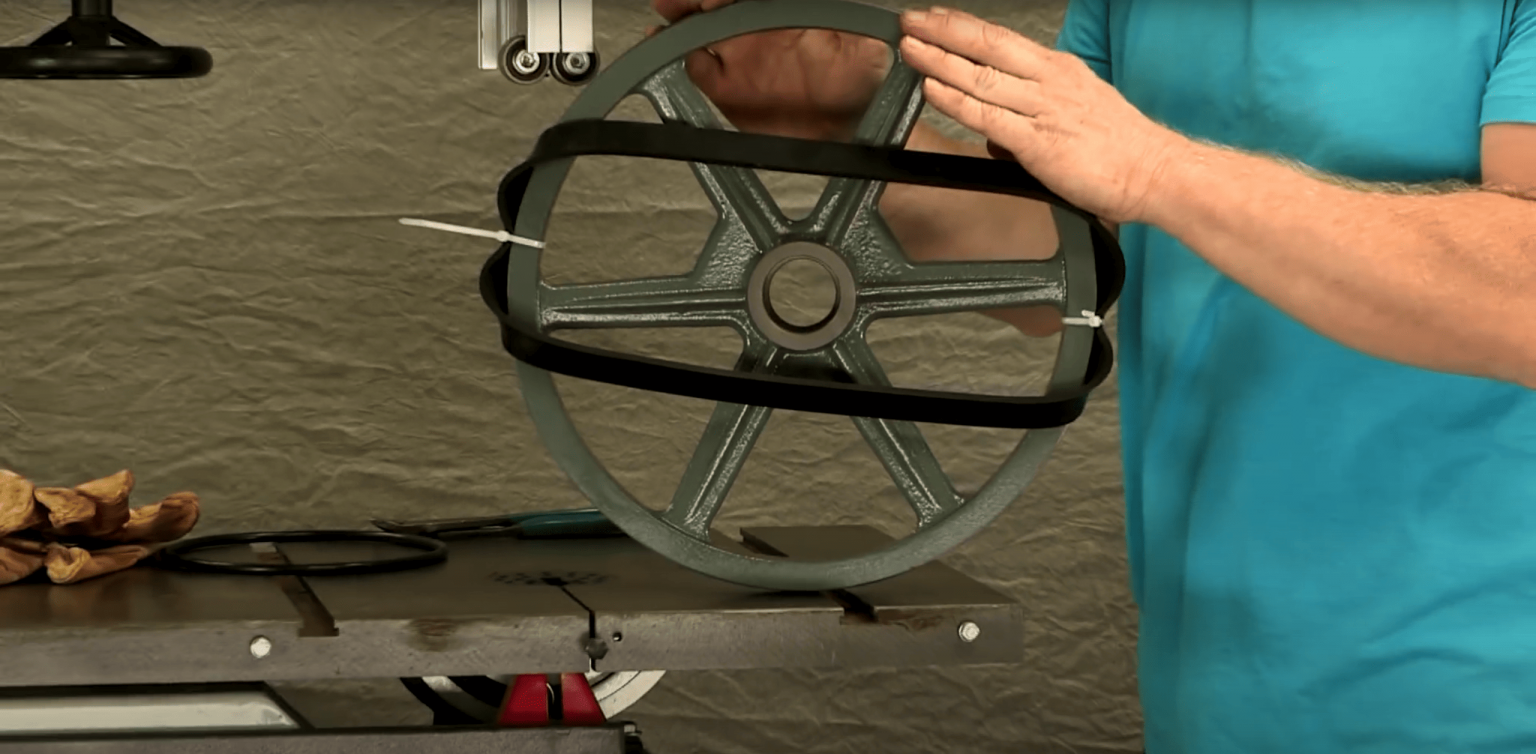 Installing Rubber Band Saw Tires SawbladeTV